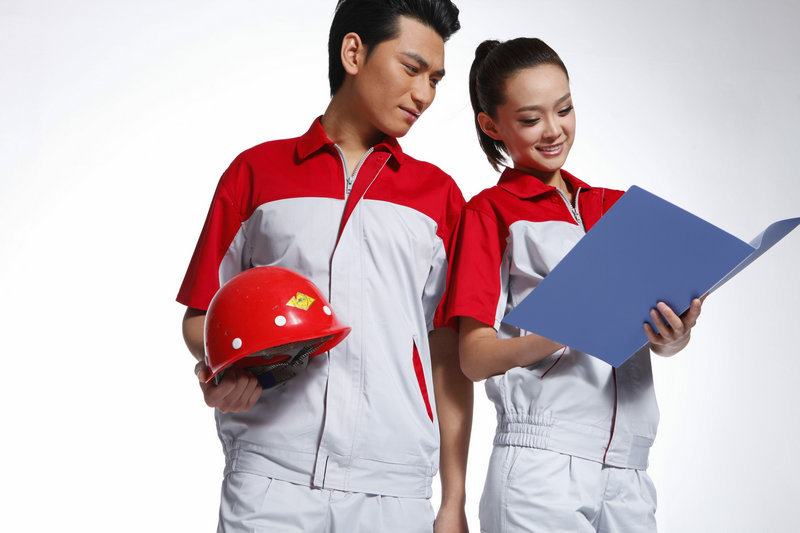 定做工作服怎樣清潔？不同的面料如何存放?