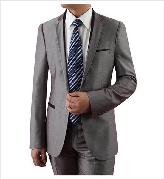 定制西服要留意哪些細節?體型非標的人挑選西服有什么講究？